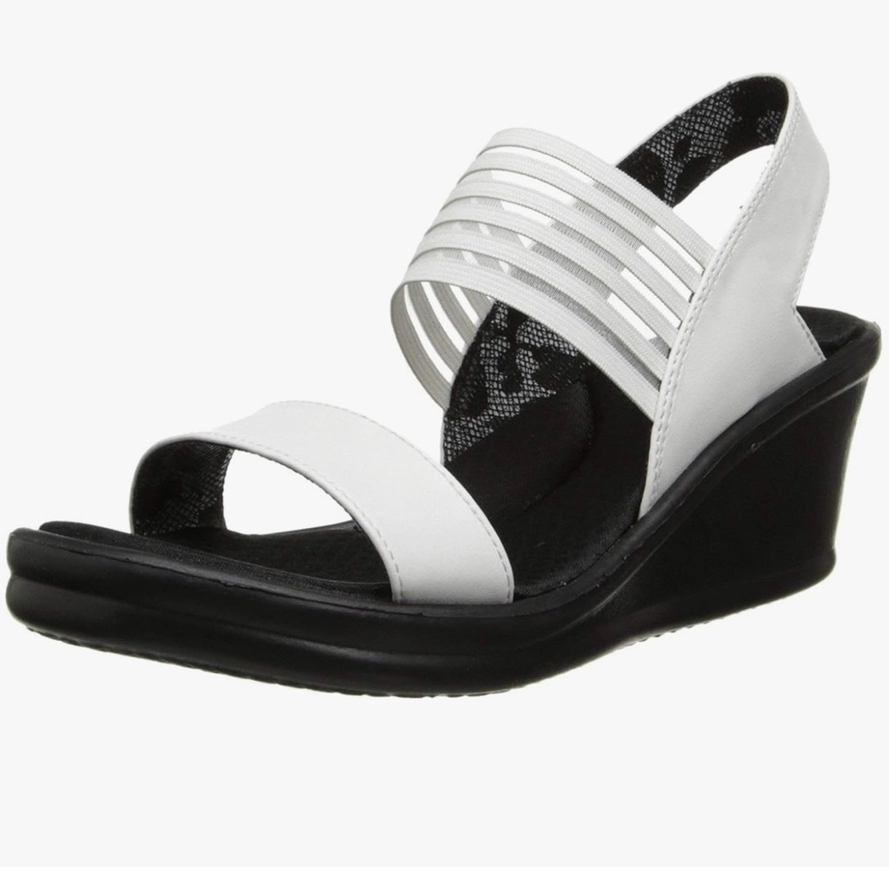 Like new Skechers sandals size 9